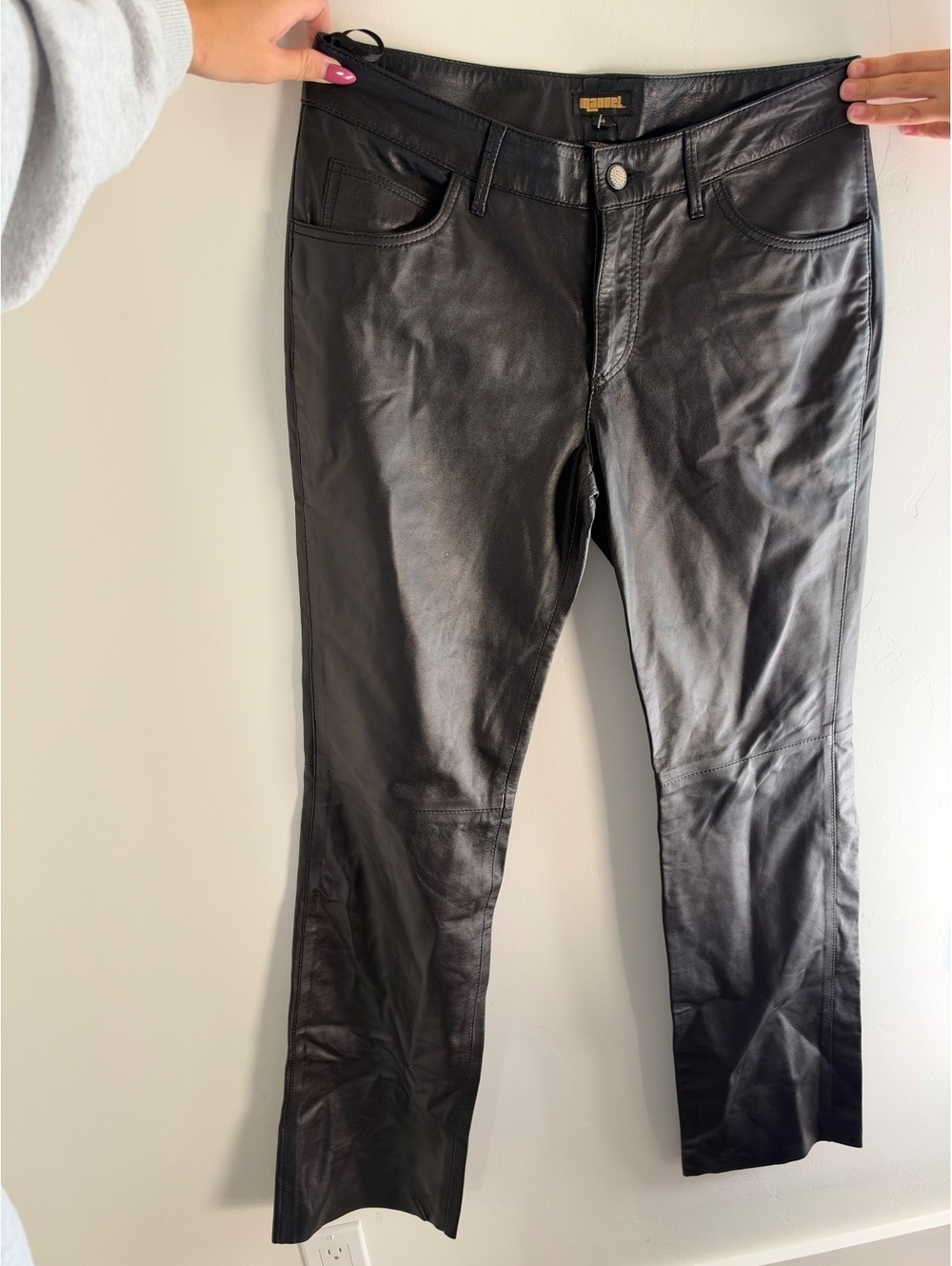 Manuel Black Genuine Leather Pants Size 10 Straight Leg Rhinestone Button